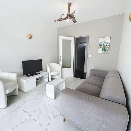 Maison Calme, Proche Et Commerces A Jullouville, Jardin Clos, 3 Chambres, Ideale - Fr-1-361-381 Dom wakacyjny